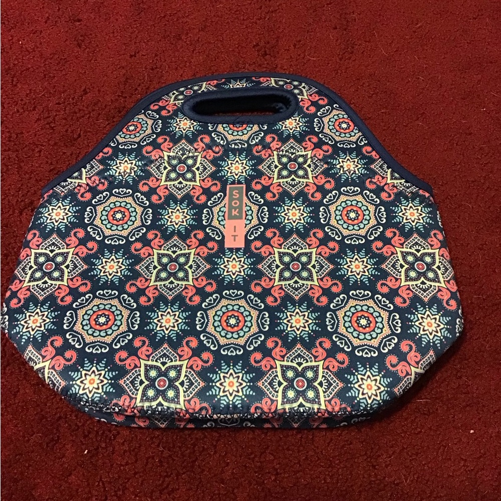 SOK IT NWOT INSULATED ZIP TOP LUNCH TOTE BAG